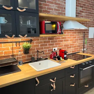 Cristel - Design Moderno E Posizione Imbattibile Nel Cuore Di Appartamento