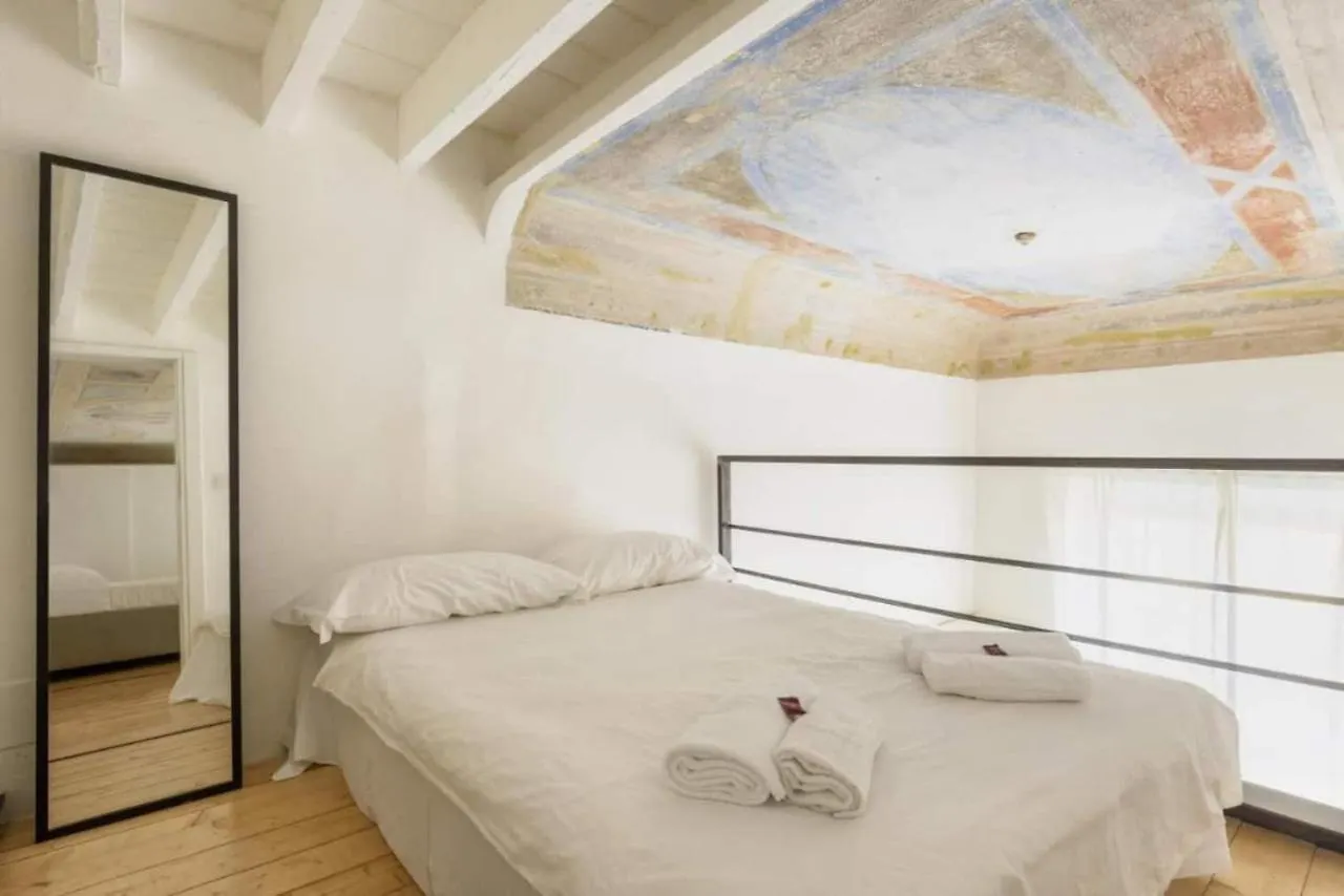 Le Ruote, Charming Apartment Florence Italy